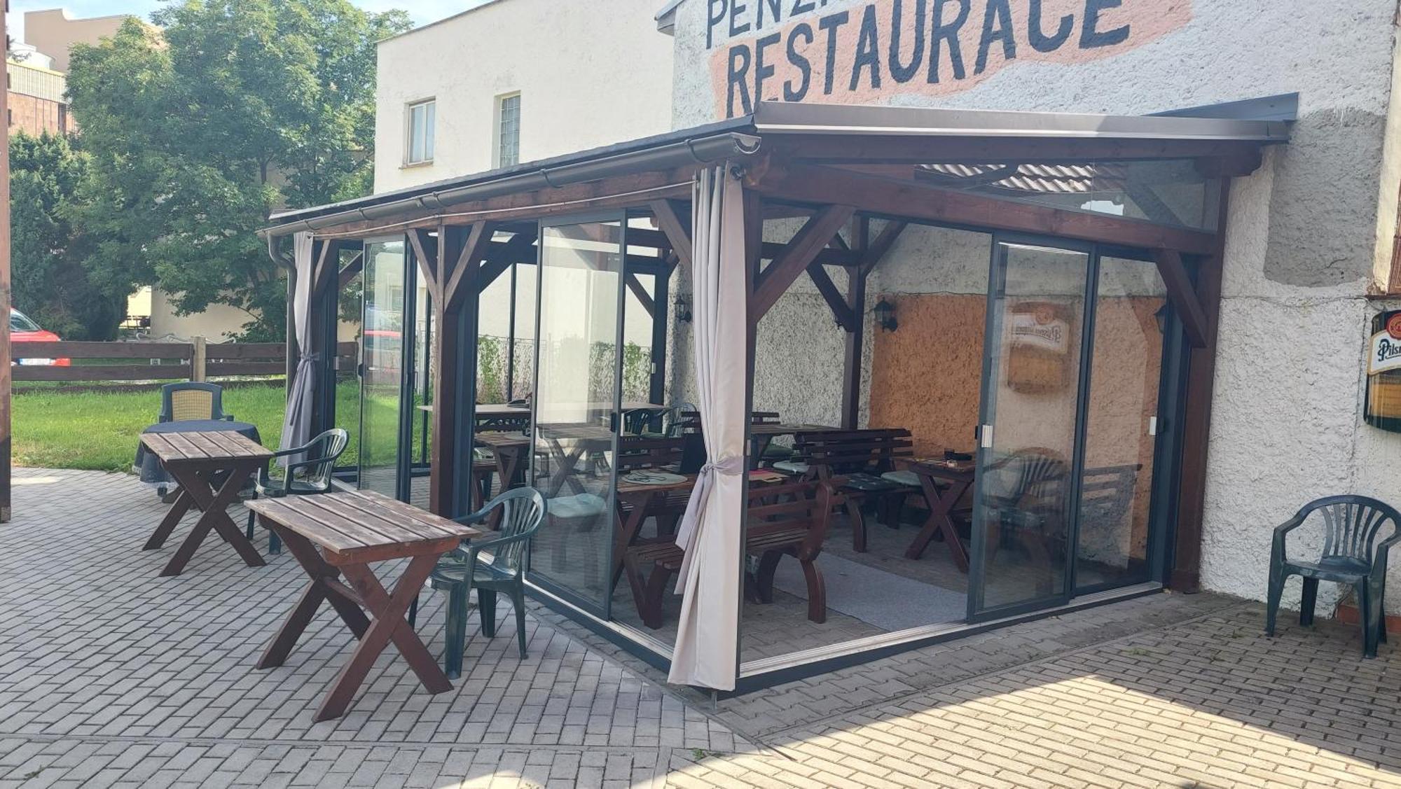 Hotel Penzion a restaurace U Strnada Klatovy Exteriér fotografie